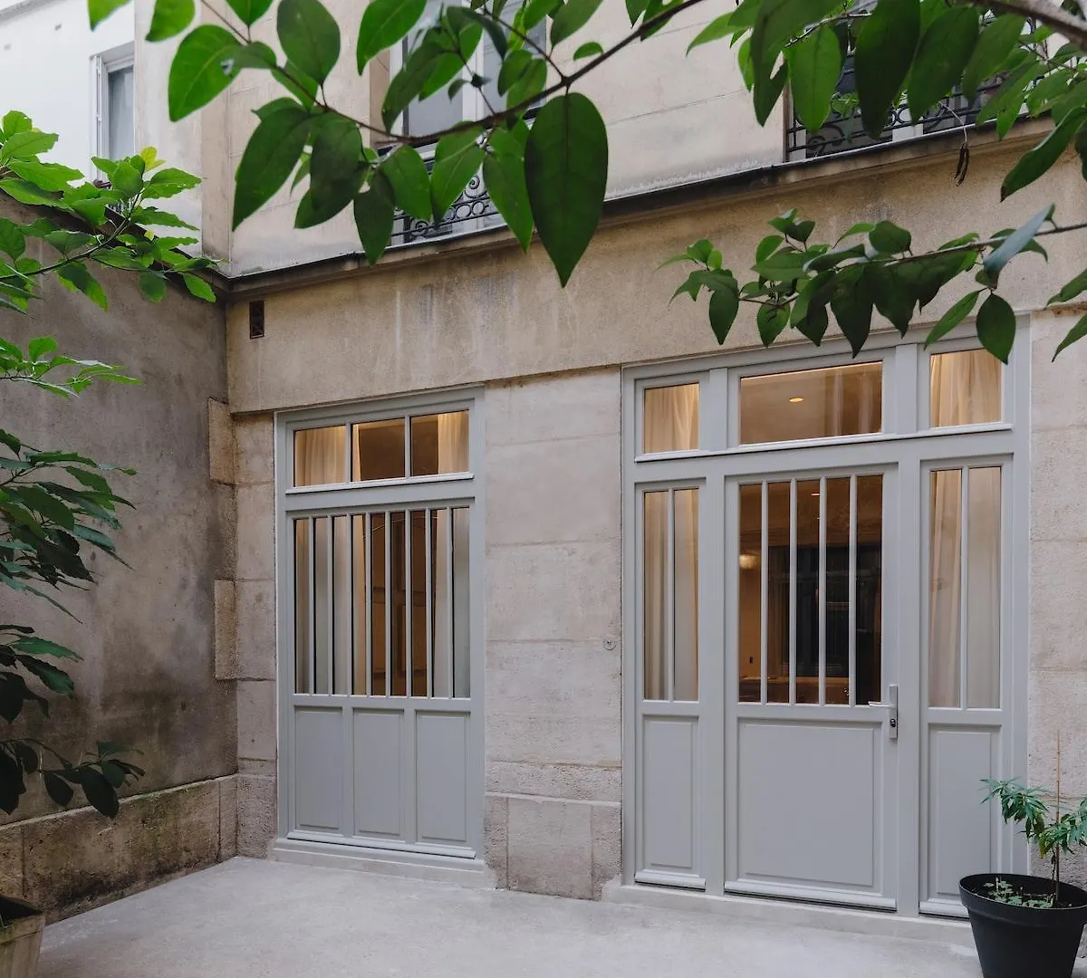 Large And Calm 2Br Apt With Ac & Patio Paryż 0*,  Francja