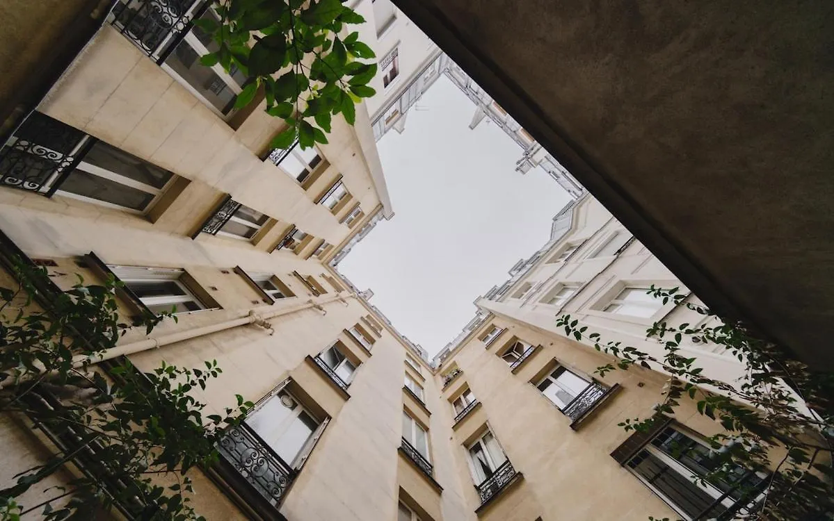 Large And Calm 2Br Apt With Ac & Patio Paris Lägenhet